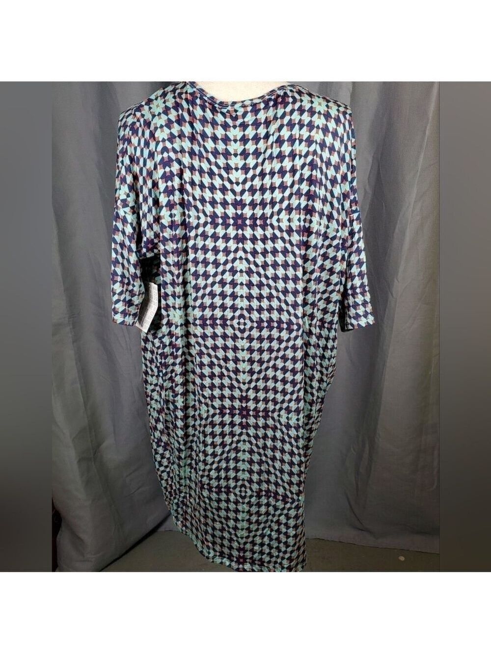 NWT Lularoe Irma, black/red/green geometric pattern, size L - Picture 2 of 6